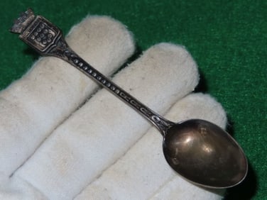 4 & 3/16" Antique Spoon unknown material