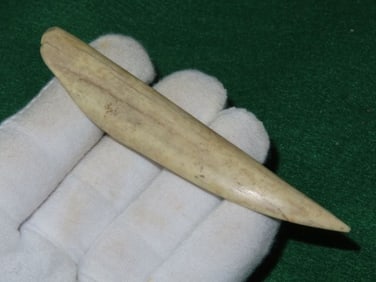 4 & 5/8" Bone Awl Indian Artifact Arrowhead
