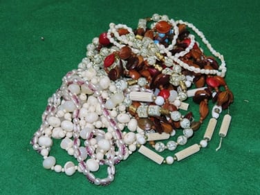 lot of costume jewlery