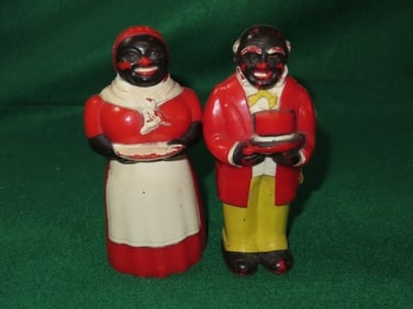 5 & 1/2" Antique salt & pepper shakers