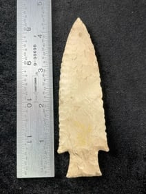4 & 3/8" Hardin Indian Artifact Arrowhead