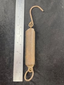 Antique Scale Indian Artifact Arrowhead