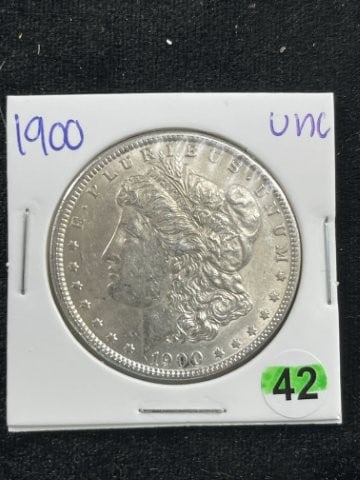 1900 UNC Morgan Silver Dollar Coin (1 of 2)