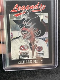Richard Petty Hand Signed Authentic Nascar Card