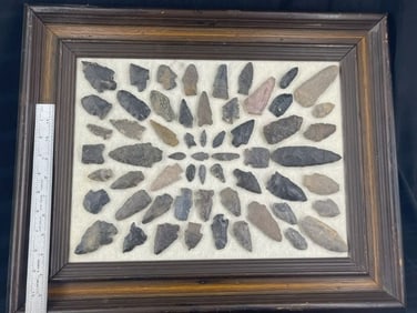 Frame of exceptional Arrowheads from the life-time collection of Michael Knabe frame IS included