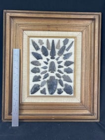 Frame of exceptional Arrowheads from the life-time collection of Michael Knabe frame IS included