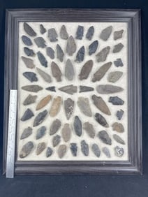 Frame of exceptional Arrowheads from the life-time collection of Michael Knabe frame IS included