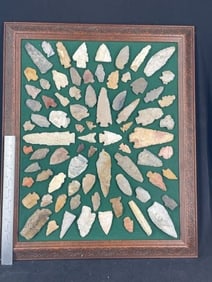 Frame of exceptional Arrowheads from the life-time collection of Michael Knabe frame IS included