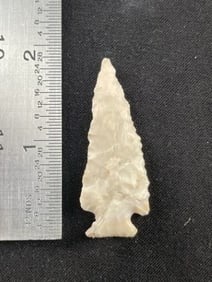 Arrow Point Indian Artifact Arrowhead