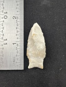 Arrow Point Indian Artifact Arrowhead