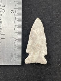 Arrow Point Indian Artifact Arrowhead