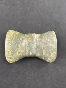 Bow-Tie Bannerstone Indian Artifact Arrowhead