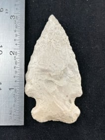 Side Notch Indian Artifact Arrowhead