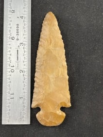 4 & 1/4" Dovetail Indian Artifact Arrowhead