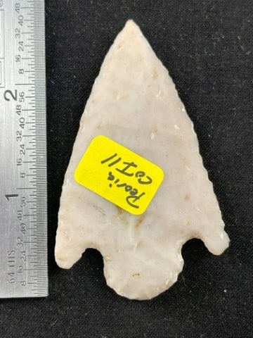 2 & 5/8" Marshall from Illinois Indian Artifact Arrowhead: KEY WORDS: INDIAN ARTIFACT ARTIFACTS ARROWHEAD ARROWHEADS NATIVE AMERICAN MISSISSIPPIAN QUAPAW CADDO POTTERY COINS MORGAN DOLLAR PEACE DOLLAR SILVER COINS Arkansas. Now taking in consignments for pre-