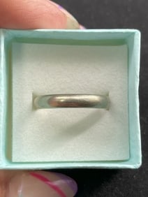 10K Carat 2.9G size 10 Gold Ring