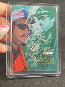 Richard Petty Hand Signed Authentic Autograph