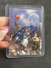 Shaq O'Neal Hand Signed Authentic Autograph