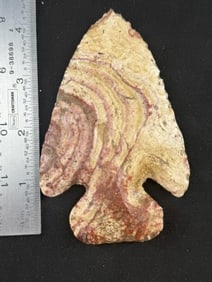 4 & 1/2" Thebes Beautiful wonderful color Indian Artifact Arrowhead