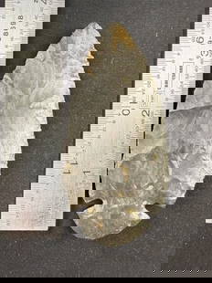 3 & 5/8" Dovetail Indian Artifact Arrowhead: KEY WORDS: INDIAN ARTIFACT ARTIFACTS ARROWHEAD ARROWHEADS NATIVE AMERICAN MISSISSIPPIAN QUAPAW CADDO POTTERY COINS MORGAN DOLLAR PEACE DOLLAR SILVER COINS Arkansas. Now taking in consignments for pre-