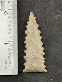 1 & 7/8" Arrow Point Indian Artifact Arrowhead