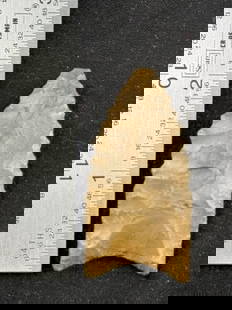 2 & 1/8" Clovis Indian Artifact Arrowhead: KEY WORDS: INDIAN ARTIFACT ARTIFACTS ARROWHEAD ARROWHEADS NATIVE AMERICAN MISSISSIPPIAN QUAPAW CADDO POTTERY COINS MORGAN DOLLAR PEACE DOLLAR SILVER COINS Arkansas. Now taking in consignments for pre-