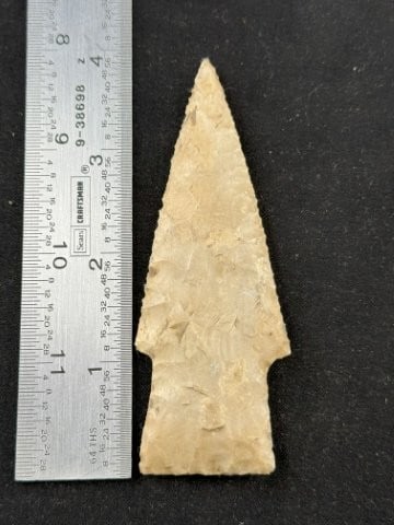 2 & 7/8" Scottsbluff Indian Artifact Arrowhead (1 of 3)