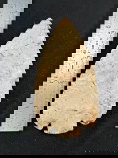Basetang Indian Artifact Arrowhead: KEY WORDS: INDIAN ARTIFACT ARTIFACTS ARROWHEAD ARROWHEADS NATIVE AMERICAN MISSISSIPPIAN QUAPAW CADDO POTTERY COINS MORGAN DOLLAR PEACE DOLLAR SILVER COINS Arkansas. Now taking in consignments for pre-