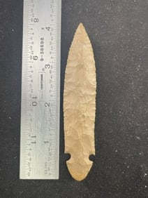 Dovetail Indian Artifact Arrowhead