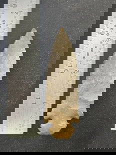 Dovetail Indian Artifact Arrowhead: KEY WORDS: INDIAN ARTIFACT ARTIFACTS ARROWHEAD ARROWHEADS NATIVE AMERICAN MISSISSIPPIAN QUAPAW CADDO POTTERY COINS MORGAN DOLLAR PEACE DOLLAR SILVER COINS Arkansas. Now taking in consignments for pre-