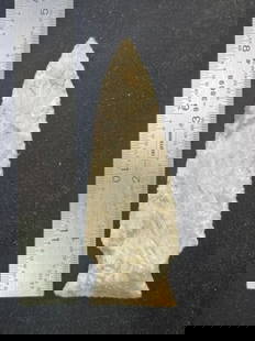 Side Notch Indian Artifact Arrowhead: KEY WORDS: INDIAN ARTIFACT ARTIFACTS ARROWHEAD ARROWHEADS NATIVE AMERICAN MISSISSIPPIAN QUAPAW CADDO POTTERY COINS MORGAN DOLLAR PEACE DOLLAR SILVER COINS Arkansas. Now taking in consignments for pre-