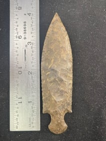 Dovetail Indian Artifact Arrowhead