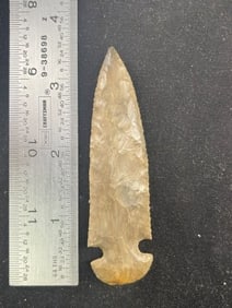 Dovetail Indian Artifact Arrowhead