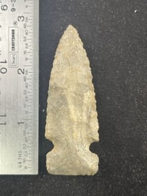 Side Notch Indian Artifact Arrowhead