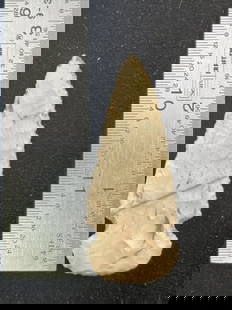 Dovetail Indian Artifact Arrowhead: KEY WORDS: INDIAN ARTIFACT ARTIFACTS ARROWHEAD ARROWHEADS NATIVE AMERICAN MISSISSIPPIAN QUAPAW CADDO POTTERY COINS MORGAN DOLLAR PEACE DOLLAR SILVER COINS Arkansas. Now taking in consignments for pre-