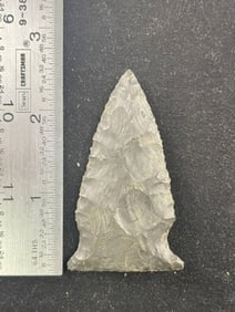 Side Notch Indian Artifact Arrowhead
