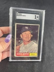 1961 Topps Mickey Mantle Baseball Card