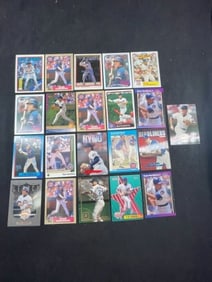 21 Ryne Sandberg Baseball Cards