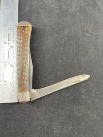 Well Made Pocket Knife