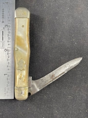 Pocket Knife (1 of 3)