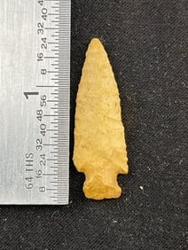 Arrow Point Indian Artifact Arrowhead