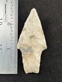 Arrow Point Indian Artifact Arrowhead