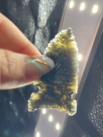 Obsidian Graham Cave Indian Artifact Arrowhead