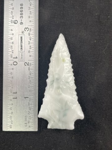 Pine Tree Indian Artifact Arrowhead (1 of 4)