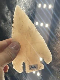 Novaculite Calf Creek from Arkansas Indian Artifact Arrowhead