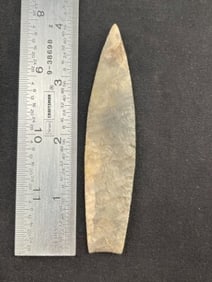 Agate Basin Indian Artifact Arrowhead
