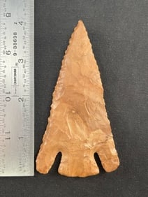 Calf Creek Indian Artifact Arrowhead