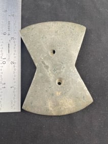 Gorget Indian Artifact Arrowhead