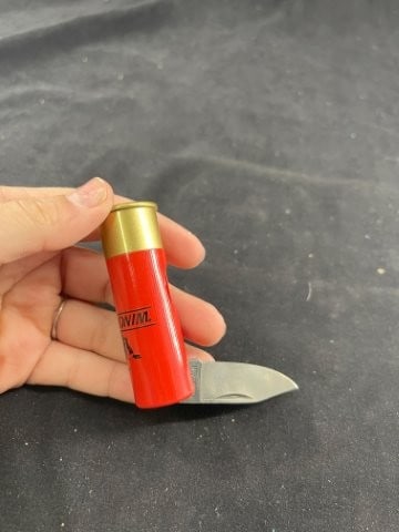 Winchester Pocket Knife made in Italy in shape of Bullet (1 of 4)