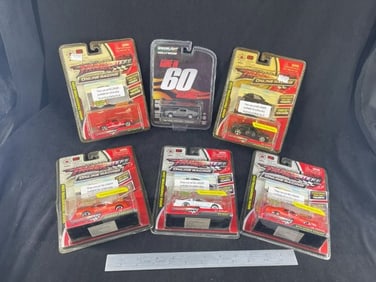 6 Track Sters Die-Cast Toy Cars